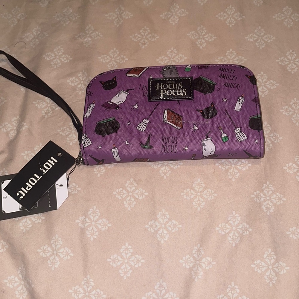 Disney’s Hocus Pocus Tech Pocket wristlet wallet.